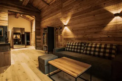 Ein Sitzbereich in der Unterkunft Rufana Alpin
