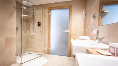 Ein Badezimmer in der Unterkunft Anthony´s Alpin Hotel Garni