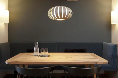 Ein Sitzbereich in der Unterkunft Hotel Berghof