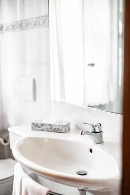 Ein Badezimmer in der Unterkunft Hotel Elisabeth