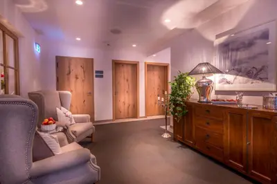 Ein Sitzbereich in der Unterkunft Circle Chalets Arlberg Ski in - Ski out