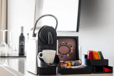 Kaffee-/Teezubehör in der Unterkunft Hotel Bergkristall Oberlech