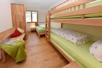Ein Bett oder Betten in einem Zimmer der Unterkunft Ausblickhof Ferienwohnung