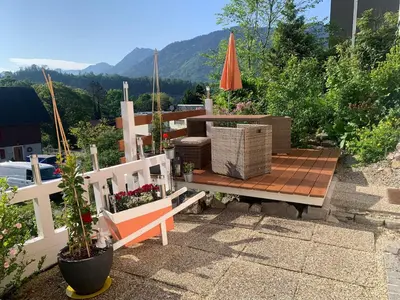 Ein allgemeiner Bergblick oder ein Berglick von der Ferienwohnung aus