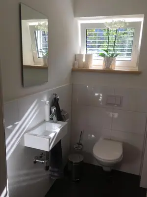 Ein Badezimmer in der Unterkunft Wohnung in zentraler Lage im Rheintal