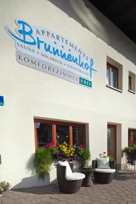 Das Gebäude in dem sich das Aparthotel befindet
