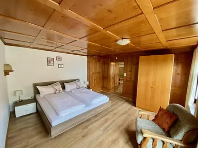Ein Bett oder Betten in einem Zimmer der Unterkunft Rosinas Dreiländerblick