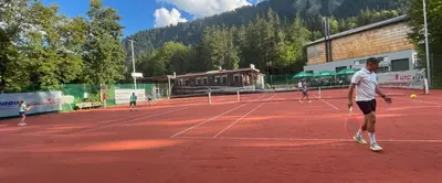 Tennis und/oder Squash in der Unterkunft Haus Diedams oder in der Nähe
