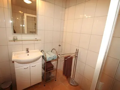Ein Badezimmer in der Unterkunft Apartment Corinna by Interhome