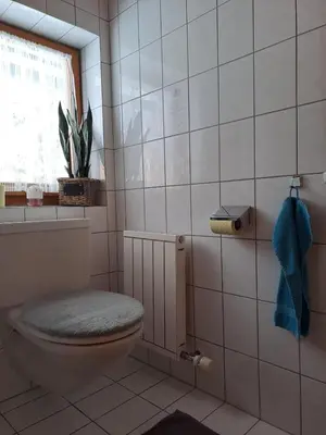 Ein Badezimmer in der Unterkunft Haus Annelies