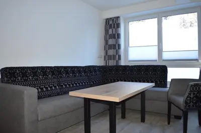 Ein Sitzbereich in der Unterkunft Haus Garni Luggi Leitner