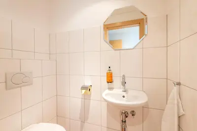 Ein Badezimmer in der Unterkunft Haus Emilia am Faschinajoch