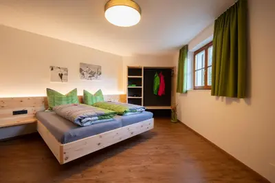 Ein Bett oder Betten in einem Zimmer der Unterkunft Ferienwohnung Carmen Schuchter