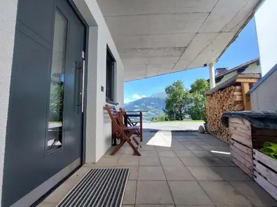 Ein allgemeiner Bergblick oder ein Berglick von der Ferienwohnung aus