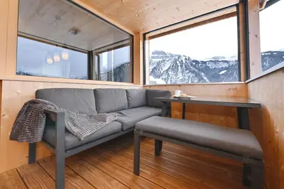 Ein allgemeiner Bergblick oder ein Berglick von der Ferienwohnung aus