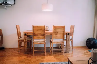 Ein Sitzbereich in der Unterkunft Apartment Auenfeld Widderstein