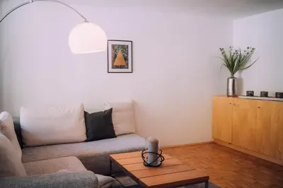Ein Sitzbereich in der Unterkunft Apartment Auenfeld Widderstein