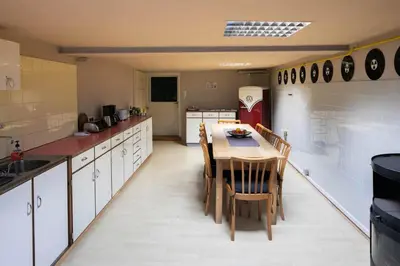 Küche/Küchenzeile in der Unterkunft Wood Lodge