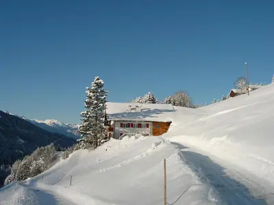 Apartment Elsa by Interhome im Winter