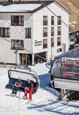 Hotel Steffisalp - Ski-in & Ski-out am Arlberg im Winter