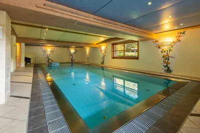 Der Swimmingpool an oder in der Nähe von IFA Alpenhof Wildental Hotel Kleinwalsertal Adults only