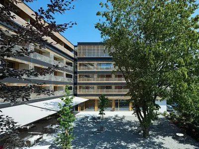 Das Gebäude in dem sich das Hotel befindet