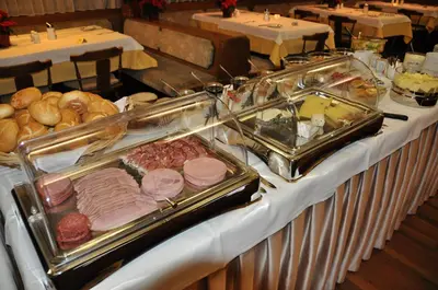 Essen im Hotel oder in der Nähe