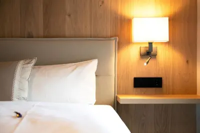 Ein Bett oder Betten in einem Zimmer der Unterkunft Genuss- & Aktivhotel Sonnenburg