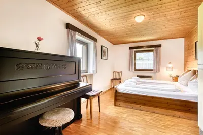 Ein Bett oder Betten in einem Zimmer der Unterkunft Haus Haas