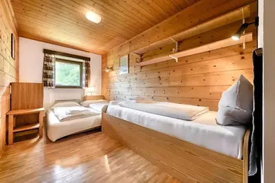 Ein Bett oder Betten in einem Zimmer der Unterkunft Haus Haas
