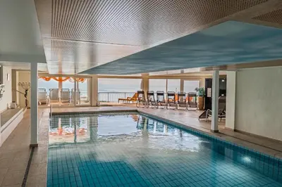Der Swimmingpool an oder in der Nähe von Hotel Schönblick