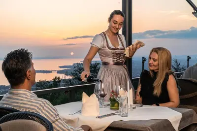 Gäste, die in der Unterkunft Hotel Schönblick übernachten