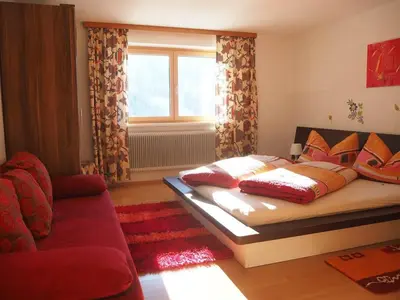 Ein Bett oder Betten in einem Zimmer der Unterkunft Ferienwohnung Hildegard