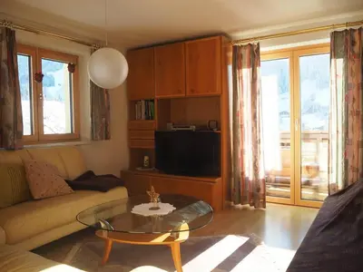 Ein Sitzbereich in der Unterkunft Ferienwohnung Hildegard