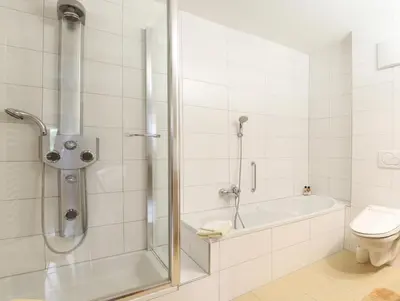 Ein Badezimmer in der Unterkunft Haus König