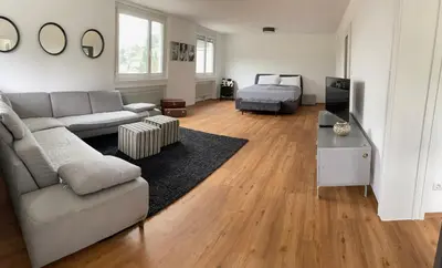 Ein Sitzbereich in der Unterkunft Skyloft Apartment Feldkirch