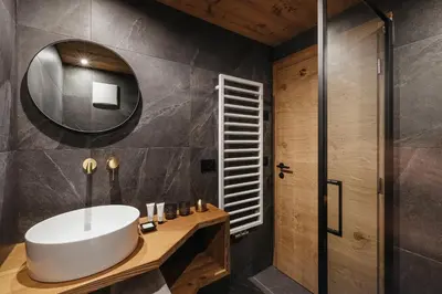 Ein Badezimmer in der Unterkunft Ludwig‘s Mountain Lodges