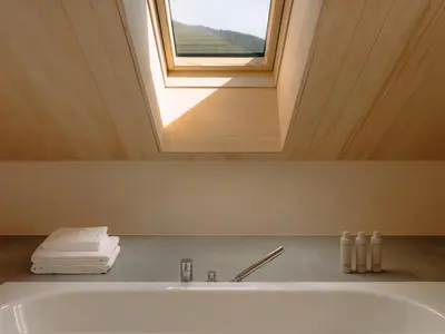 Ein Badezimmer in der Unterkunft Hirschen - Fine Hotel, Restaurant & Spa
