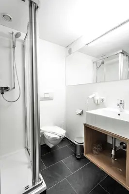 Ein Badezimmer in der Unterkunft Hotel Gasthaus Löwen