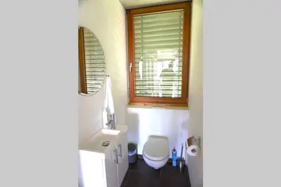 Ein Badezimmer in der Unterkunft Terrassenwohnung in prämierter Wohnanlage