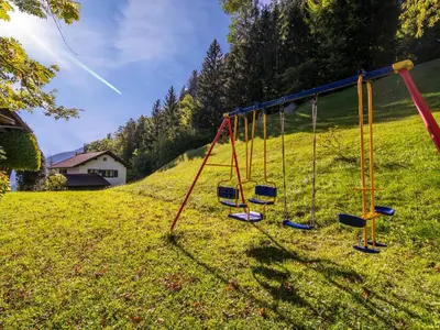 Ein Kinderspielbereich in der Unterkunft Monteschiel