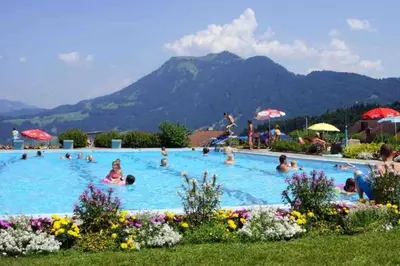 Der Swimmingpool an oder in der Nähe von Rosenhaus 1