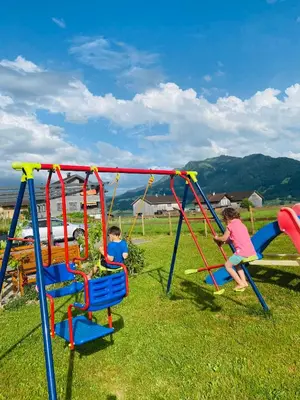 Ein Kinderspielbereich in der Unterkunft Rosenhaus 3