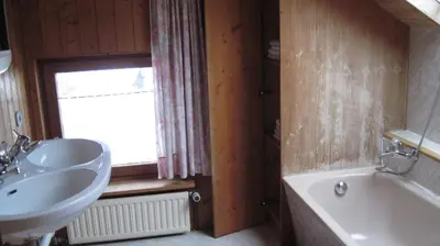 Ein Badezimmer in der Unterkunft CHALET 294