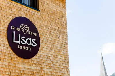 Ein Zertifikat, Auszeichnung, Logo oder anderes Dokument, das in der Unterkunft Lisas Schröcken ausgestellt ist