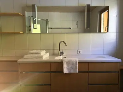 Ein Badezimmer in der Unterkunft Bizau 361