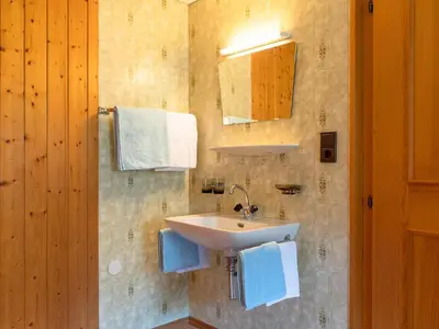 Ein Badezimmer in der Unterkunft Ferienhaus Türtscher 2