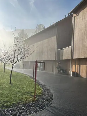 Das Gebäude in dem sich die Ferienwohnung befindet