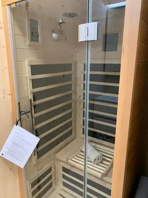 Ein Badezimmer in der Unterkunft Apartment Klausbrücke mit Stellplatz & Infrarot Sauna