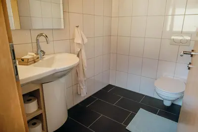 Ein Badezimmer in der Unterkunft Ferienhaus FuchsbAu